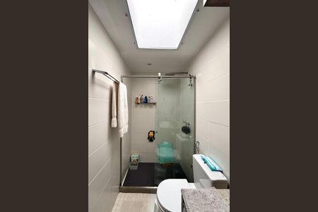 Apartamento à venda com 153m², 3 quartos e 2 vagasBanheiro social