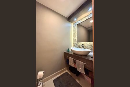 Apartamento à venda com 153m², 3 quartos e 2 vagasLavabo