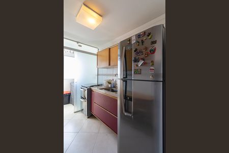 Apartamento à venda com 56m², 2 quartos e 1 vaga Apartamento à venda com 56m², 2 quartos e 1 vagaCozinha e Área de Serviço