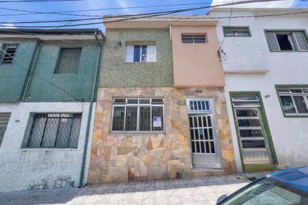 Casa à venda com 101m², 3 quartos e sem vagaFachada