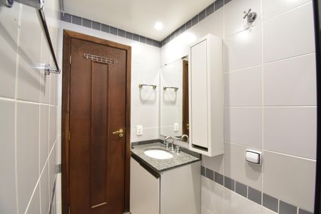 Apartamento para alugar com 143m², 3 quartos e 1 vagaBanheiro 2