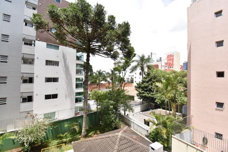Vista da Suíte de apartamento para alugar com 3 quartos, 143m² em Alto da Glória, Curitiba