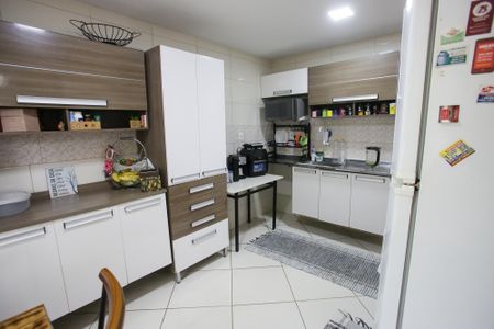Casa para alugar com 200m², 3 quartos e sem vagaCozinha