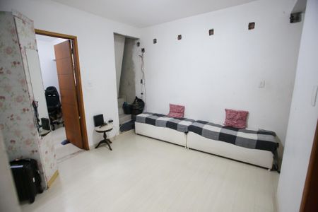 Casa para alugar com 200m², 3 quartos e sem vagaHall dos Quartos