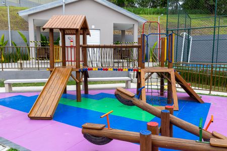 Apartamento para alugar com 49m², 2 quartos e 1 vaga Apartamento para alugar com 49m², 2 quartos e 1 vagaÁrea comum - Playground