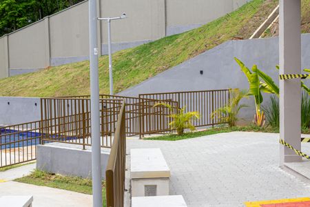 Apartamento para alugar com 49m², 2 quartos e 1 vaga Apartamento para alugar com 49m², 2 quartos e 1 vagaÁrea comum - Piscina