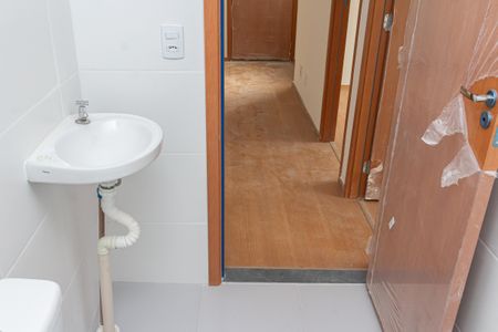 Apartamento para alugar com 49m², 2 quartos e 1 vaga Apartamento para alugar com 49m², 2 quartos e 1 vagaBanheiro