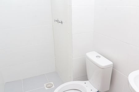 Apartamento para alugar com 49m², 2 quartos e 1 vaga Apartamento para alugar com 49m², 2 quartos e 1 vagaBanheiro