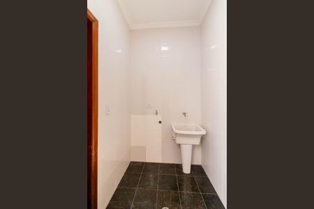 Casa à venda com 211m², 3 quartos e 4 vagasArea de Serviço 