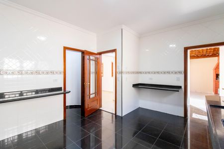 Casa à venda com 211m², 3 quartos e 4 vagasCozinha