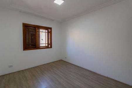 Casa à venda com 211m², 3 quartos e 4 vagasQuarto 2