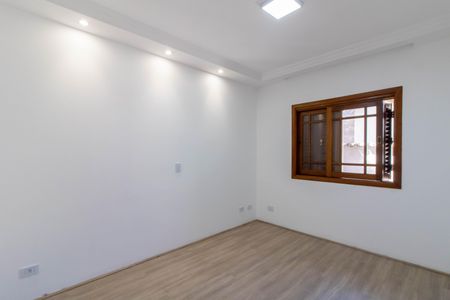 Casa à venda com 211m², 3 quartos e 4 vagasQuarto 2