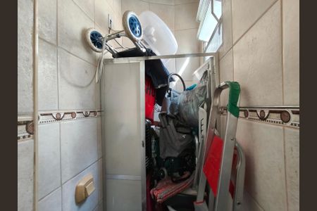 Apartamento à venda com 53m², 2 quartos e 1 vagaBanheiro de serviço