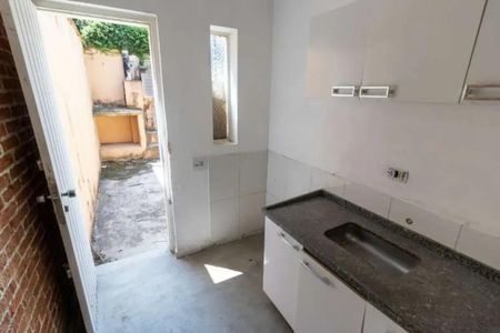 Casa à venda com 240m², 4 quartos e 4 vagasFoto 06