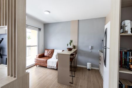 Apartamento à venda com 28m², 1 quarto e sem vaga Apartamento à venda com 28m², 1 quarto e sem vagaSala