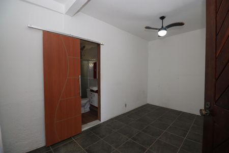 Quarto 2 de casa para alugar com 2 quartos, 65m² em Boca do Rio, Salvador