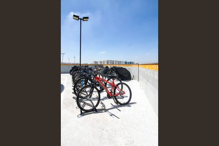 Apartamento à venda com 44m², 2 quartos e 1 vaga Apartamento à venda com 44m², 2 quartos e 1 vagaBicicletário