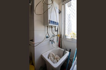 Apartamento à venda com 44m², 2 quartos e 1 vaga Apartamento à venda com 44m², 2 quartos e 1 vagaÁrea de Serviço