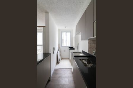 Cozinha e Área de Serviço de apartamento para alugar com 2 quartos, 44m² em Jardim America da Penha, São Paulo