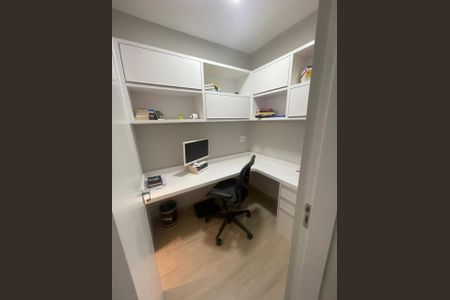 Apartamento à venda com 93m², 2 quartos e 1 vagaQuarto