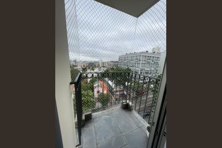 Apartamento à venda com 93m², 2 quartos e 1 vagaVaranda