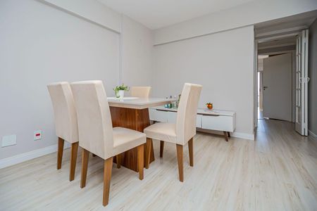 Apartamento à venda com 93m², 2 quartos e 1 vaga