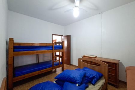 Casa para alugar com 200m², 2 quartos e 3 vagas Casa para alugar com 200m², 2 quartos e 3 vagasQuarto