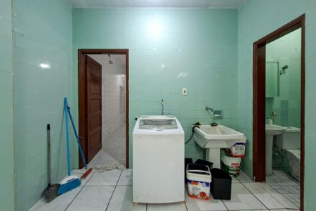 Casa para alugar com 200m², 2 quartos e 3 vagas Casa para alugar com 200m², 2 quartos e 3 vagasÁrea de Serviço