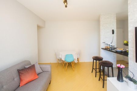Apartamento para alugar com 3 quartos, 65m² em Vila das Belezas, São Paulo