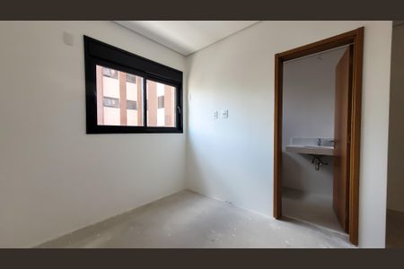 Apartamento à venda com 170m², 3 quartos e 3 vagas Apartamento à venda com 170m², 3 quartos e 3 vagasSuite 2