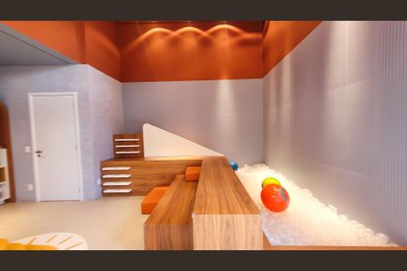 Apartamento à venda com 170m², 3 quartos e 3 vagas Apartamento à venda com 170m², 3 quartos e 3 vagasÁrea comum - Brinquedoteca