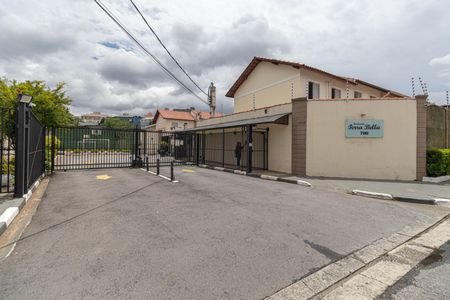 Casa de condomínio à venda com 74m², 3 quartos e 2 vagasFachada