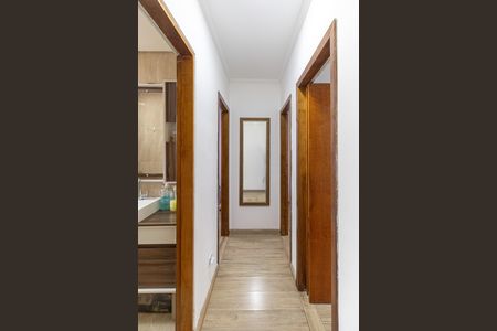 Casa de condomínio à venda com 74m², 3 quartos e 2 vagasCorredor