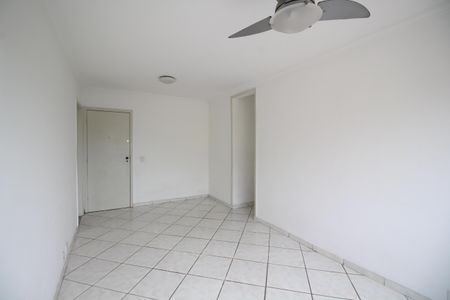 Sala de apartamento para alugar com 3 quartos, 70m² em Pechincha, Rio de Janeiro