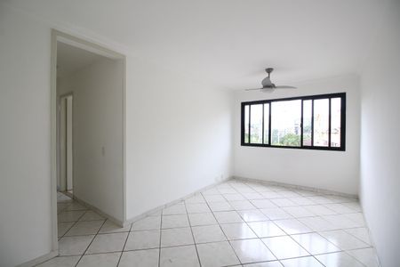 Sala de apartamento para alugar com 3 quartos, 70m² em Pechincha, Rio de Janeiro
