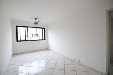 Sala de apartamento para alugar com 3 quartos, 70m² em Pechincha, Rio de Janeiro