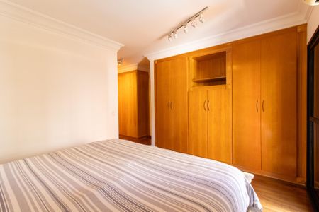 Apartamento à venda com 240m², 5 quartos e 3 vagasSuite 1