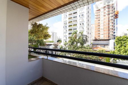 Apartamento à venda com 240m², 5 quartos e 3 vagasSuite 1