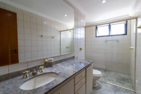 Apartamento à venda com 240m², 5 quartos e 3 vagasBanheiro do Escritório