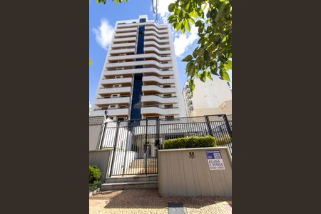 Apartamento à venda com 240m², 5 quartos e 3 vagasFachada