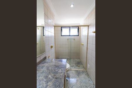 Apartamento à venda com 240m², 5 quartos e 3 vagasBanheiro do Escritório