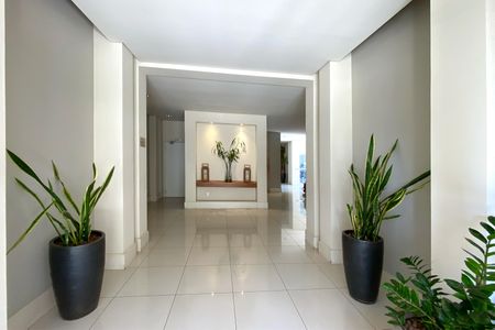 Apartamento para alugar com 100m², 3 quartos e 2 vagasÁrea comum - Hall