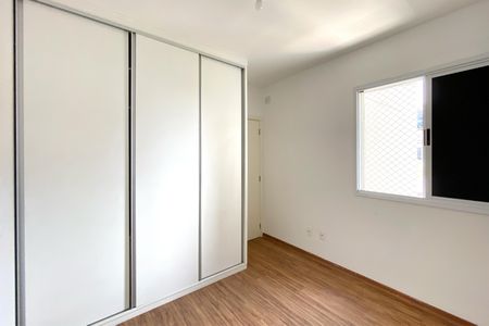 Apartamento para alugar com 100m², 3 quartos e 2 vagasQuarto 2
