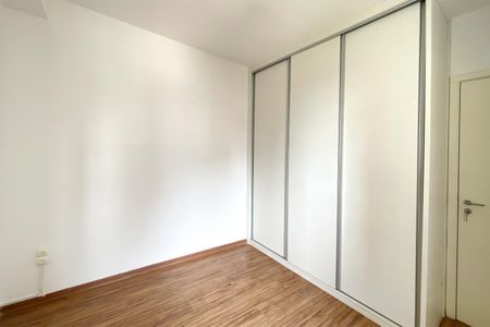 Apartamento para alugar com 100m², 3 quartos e 2 vagasQuarto 2