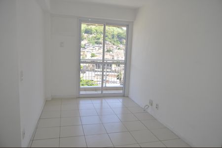 Apartamento à venda com 2 quartos, 55m² em Sampaio, Rio de Janeiro