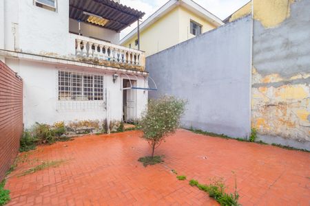 Casa à venda com 146m², 2 quartos e 2 vagas Casa à venda com 146m², 2 quartos e 2 vagasQuintal