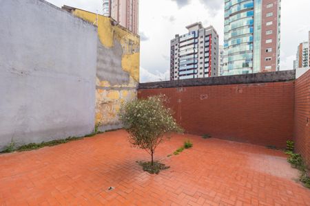Casa à venda com 146m², 2 quartos e 2 vagas Casa à venda com 146m², 2 quartos e 2 vagasQuintal