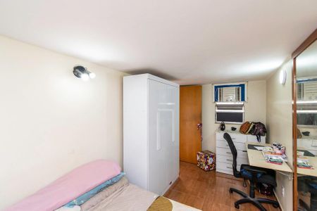 Quarto de casa de condomínio para alugar com 1 quarto, 50m² em Penha, Rio de Janeiro