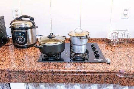 Casa de condomínio para alugar com 50m², 1 quarto e sem vagaCozinha - Cooktop