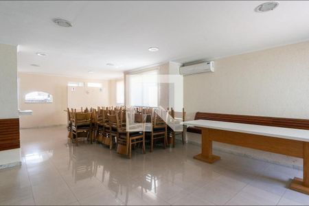 Apartamento à venda com 64m², 3 quartos e 1 vagaÁrea comum - Salão de festas